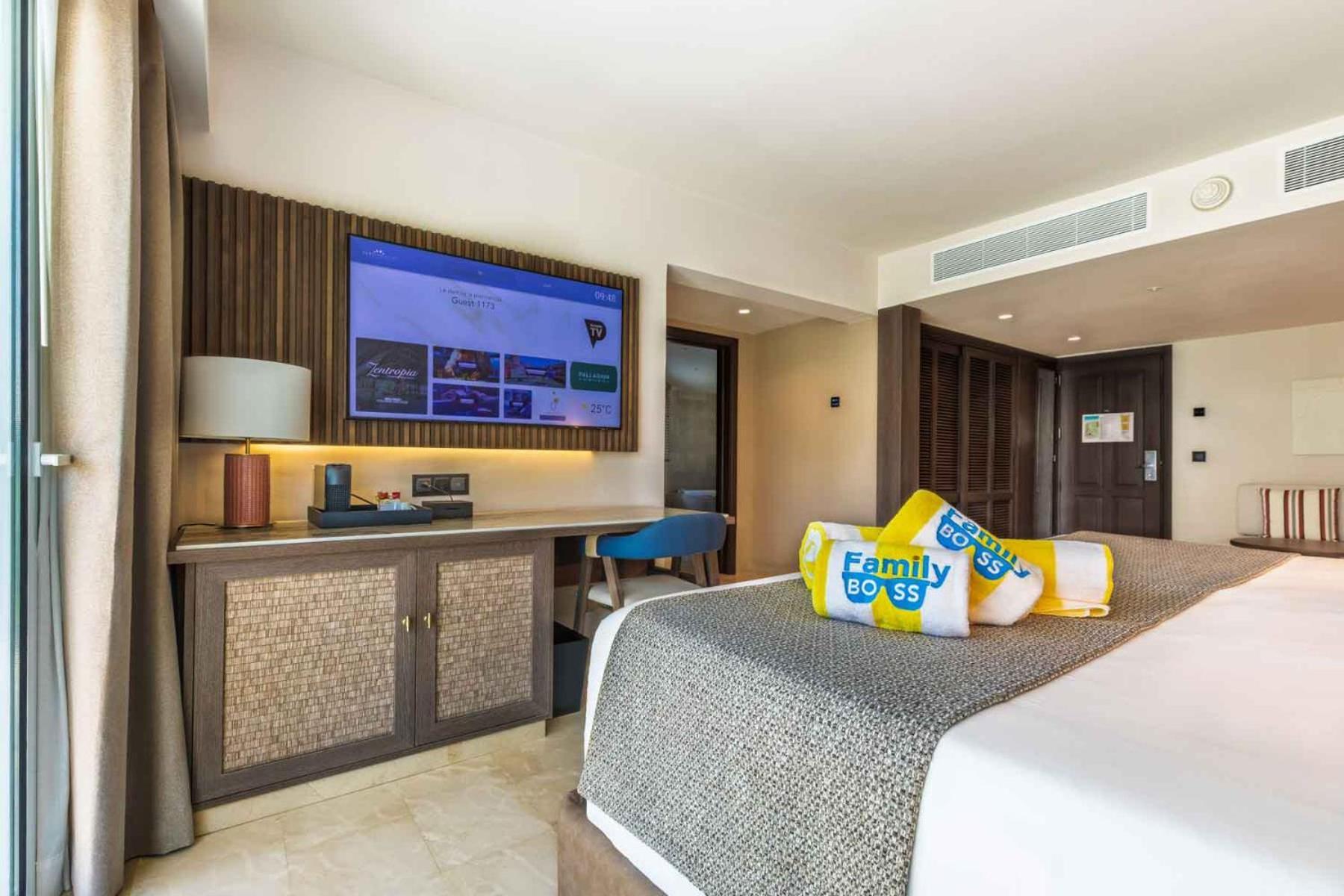 Family Selection Junior Suite Private Pool